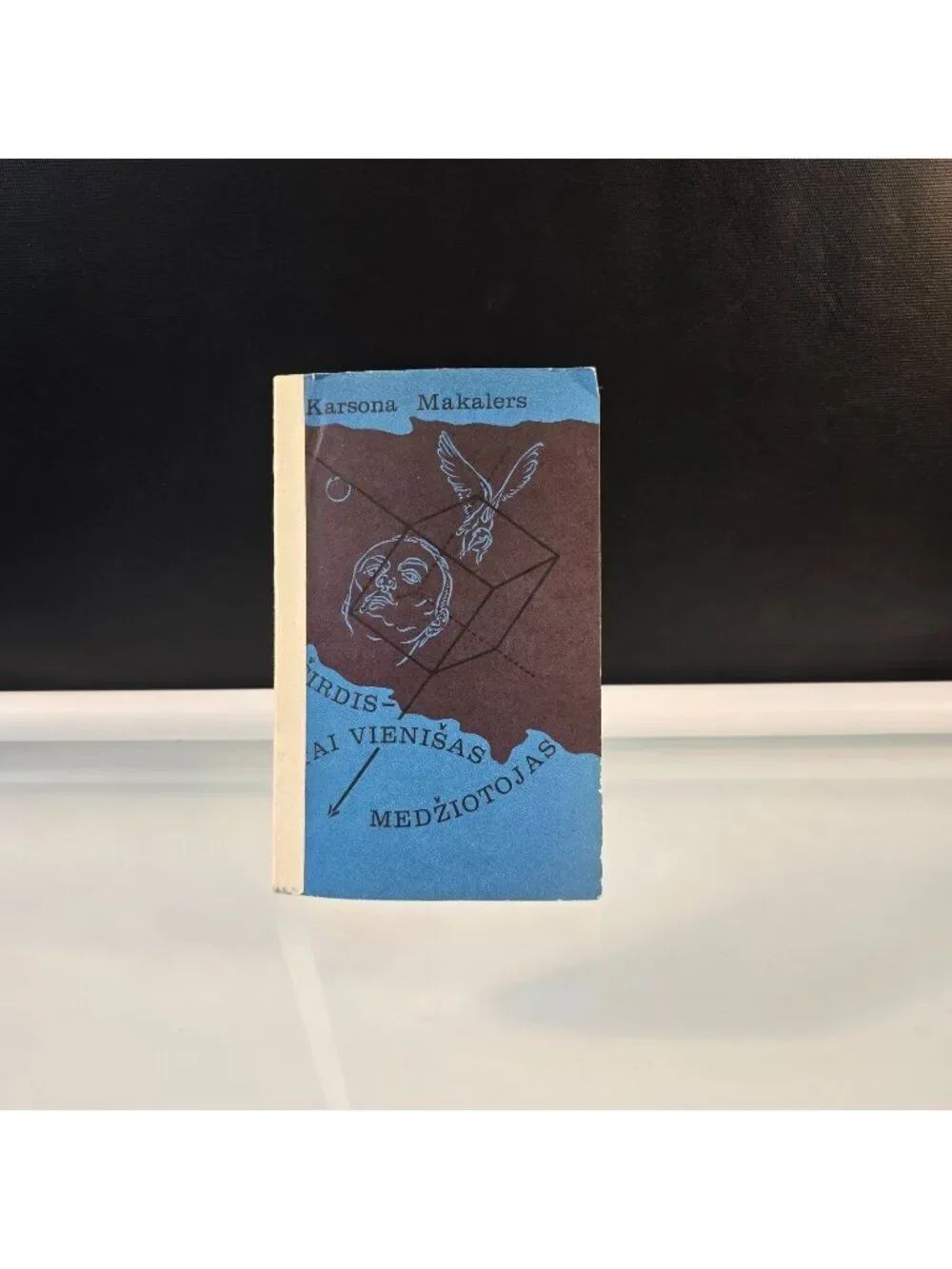 Karsona Makalers Lithuanian Language Book Širdis – Tai Vienišas Medžiotojas